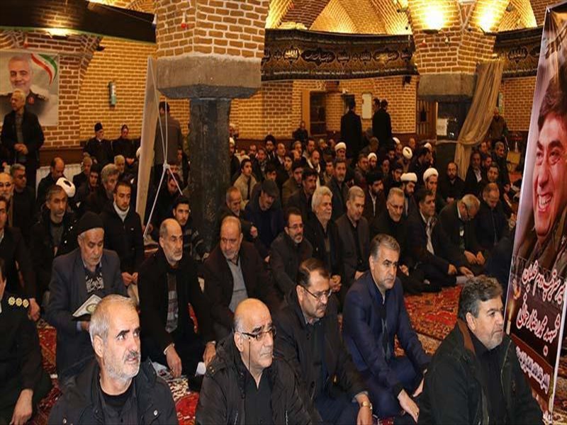 شرکت در مراسم شهادت سردار سلیمانی در مسجد مقبره تبریز - 5
