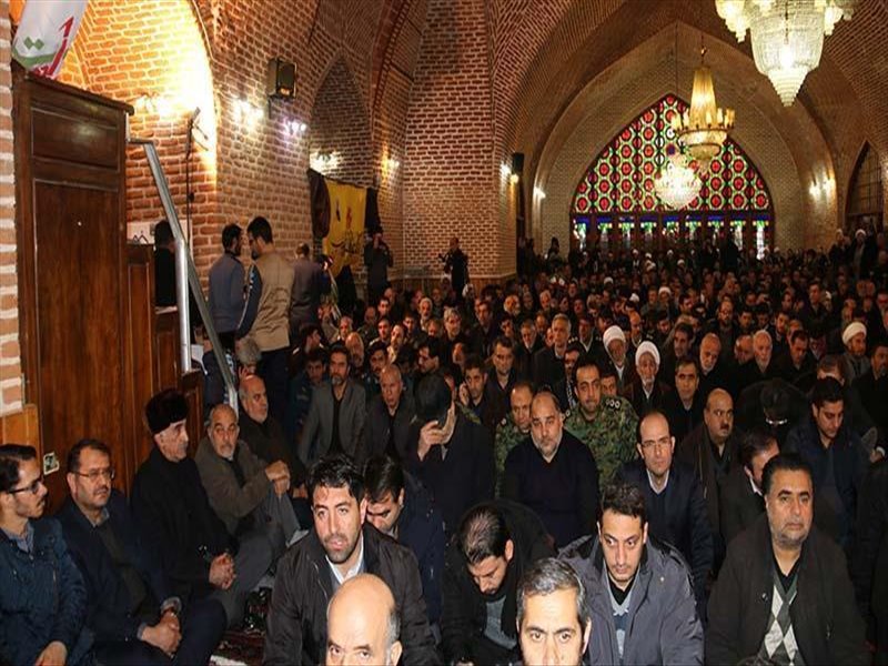 شرکت در مراسم شهادت سردار سلیمانی در مسجد جامع تبریز - 1