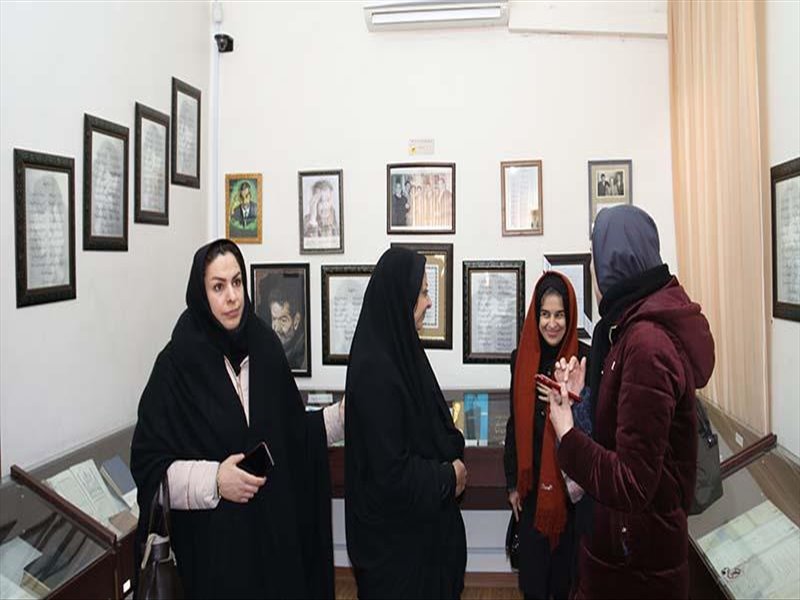 بازدید بانوان شرکت از اماکن تاریخی در دهه مبارک فجر - 5